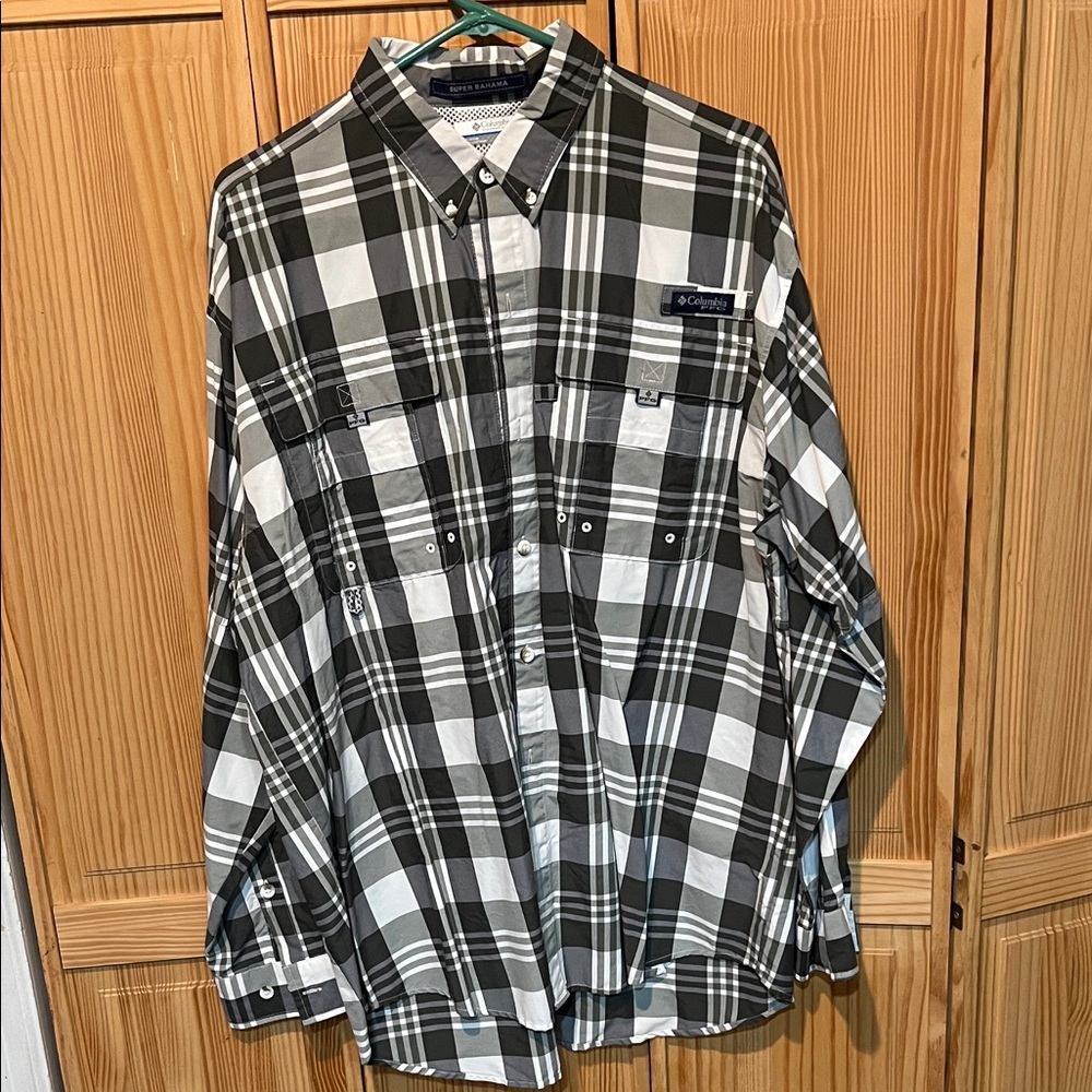 PFG Columbia Men's Monochrome Plaid Button-Down Shirt